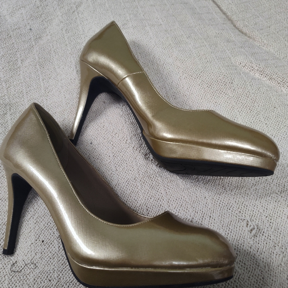 Christian Siriano Gold Stiletto Heels